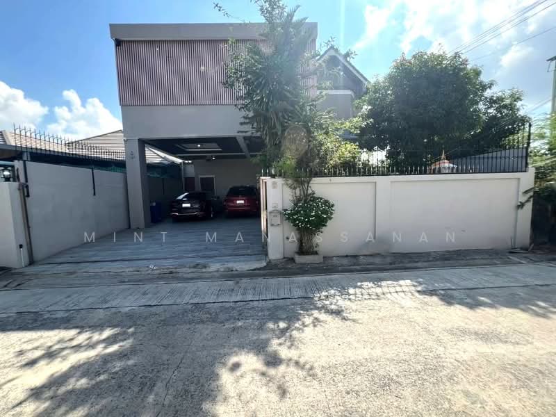 Two-story detached house, Soi Thung Setthi, Ramkhamhaeng 2, Bangna-Trat, Bangkok, Dok Mai, Prawet, Bangkok, 6 Bedrooms, 200 sqm, Single Detached House For Rent, by Mint Manassanan, 500159368 - DDproperty.com
