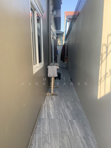 Two-story detached house, Soi Thung Setthi, Ramkhamhaeng 2, Bangna-Trat, Bangkok, Dok Mai, Prawet, Bangkok, 6 Bedrooms, 200 sqm, Single Detached House For Rent, by Mint Manassanan, 500159368 - DDproperty.com