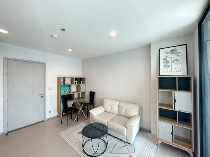 Life Sukhumvit 62, Bangkok, Soi Sukhumvit 62, Bang Chak, Phra Khanong, Bangkok, 1 Bedroom, 35 sqm, Condo For Rent, by Win Chan, 500159374 - DDproperty.com