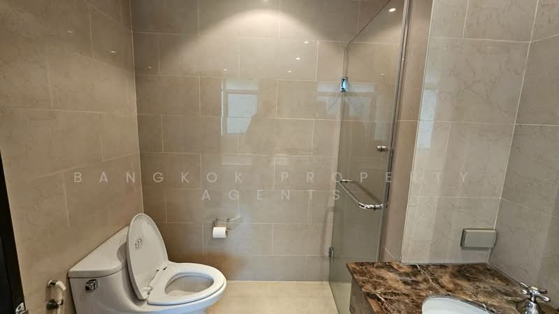 The Cadogan Private Residence, Bangkok, Soi Sukhumvit 39, Khlong Tan Nua, Watthana, Bangkok, 2 Bedrooms, 175 sqm, Condo For Rent, by BANGKOK PROPERTY AGENTS, 500159390 - DDproperty.com
