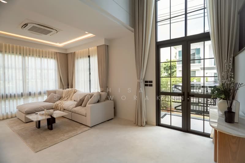 Setthasiri Bangna Km.10, Samut Prakan, Bangphli Yai, Bang Plee, Samut Prakan, 4 Bedrooms, 310 sqm, Single Detached House For Rent, by Chisa Suttiworakan, 500159413 - DDproperty.com