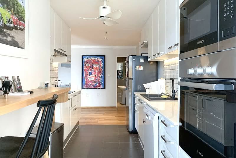 The Waterford Diamond Tower Sukhumvit, Bangkok, 758/18 Soi Sukhumvit 30/1, Sukhumvit Road, Khlong Toei, Khlong Toei, Bangkok, 3 Bedrooms, 146 sqm, Condo For Sale, by Knight Frank Chartered (Thailand) Co.,Ltd, 500159432 - DDproperty.com