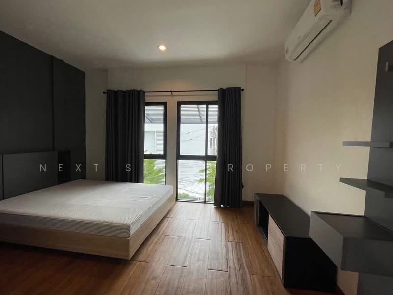 Areeya Mandarina Sukhumvit 77, Bangkok, Sukhumvit 77 Road (On Nut), Suan Luang, Bangkok, 3 Bedrooms, 200 sqm, Townhouse For Rent, by Next Step Property, 500159456 - DDproperty.com