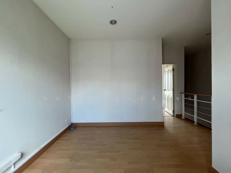 Baan Klang Muang Ladprao 87, Bangkok, Soi Ladprao 87, Khlong Chaokhun Sing, Wang Thonglang, Bangkok, 3 Bedrooms, 180 sqm, Townhouse For Sale, by เดชวิทย์ แจ้งสัจจา, 500159476 - DDproperty.com