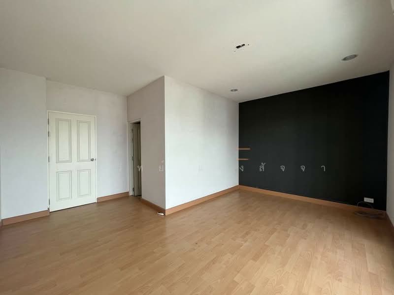 Baan Klang Muang Ladprao 87, Bangkok, Soi Ladprao 87, Khlong Chaokhun Sing, Wang Thonglang, Bangkok, 3 Bedrooms, 180 sqm, Townhouse For Sale, by เดชวิทย์ แจ้งสัจจา, 500159476 - DDproperty.com