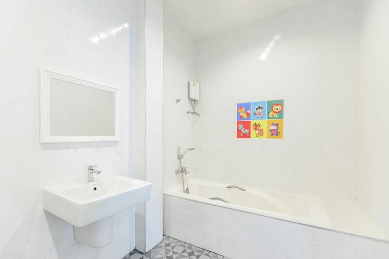 Baan Wang Tan, Chiang Mai, Mae Hia, Muang Chiang Mai, Chiang Mai, 5 Bedrooms, 200 sqm, Single Detached House For Rent, by อรกัญญา สายวังกิจ, 500159490 - DDproperty.com