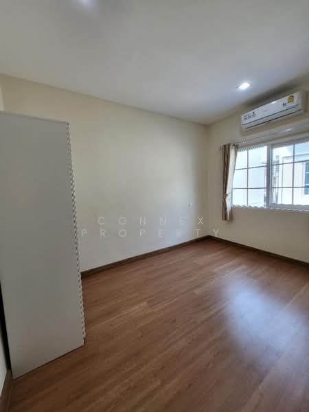 Golden Town Sukhumvit-Bearing Station, Samut Prakan, Soi Tesabansamrongtai 6, Sam Rong, Phra Pra Daeng, Samut Prakan, 4 Bedrooms, 119 sqm, Townhouse For Sale, by Connex Property, 500159523 - DDproperty.com