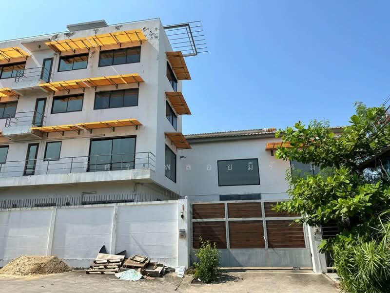 ปล่อยเช่าโกดัง/โรงงาน พร้อมอาคารสำนักงาน ซอยสุขุมวิท 101 ใกล้ BTS ปุณณวิถี, กรุงเทพ, บางจาก, พระโขนง, กรุงเทพ, 1,000 ตร.ม., สำนักงาน ให้เช่า, โดย อดิศร พลอยมีรัศมี, 500159553 - DDproperty.com