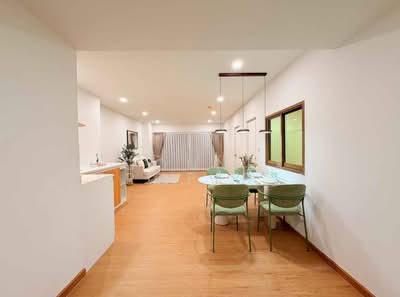 ขาย - Centurion Park : เซ็นจูเรียน ปาร์ค, กรุงเทพ