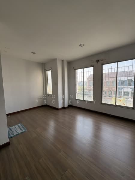 Baan Klang Muang British Town Srinakarin, Samut Prakan, Soi Baan Klang Muang British Town Srinakarin, Bang Kaeo, Bang Plee, Samut Prakan, 3 Bedrooms, 170 sqm, Townhouse For Sale, by Connex Property, 500159564 - DDproperty.com