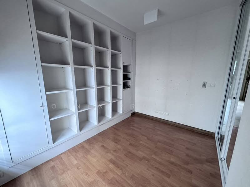 Baan Klang Muang S-Sense Srinakarin, Bangkok, Srinakarin Road, Nong Bon, Prawet, Bangkok, 3 Bedrooms, 164 sqm, Townhouse For Sale, by Connex Property, 500159657 - DDproperty.com