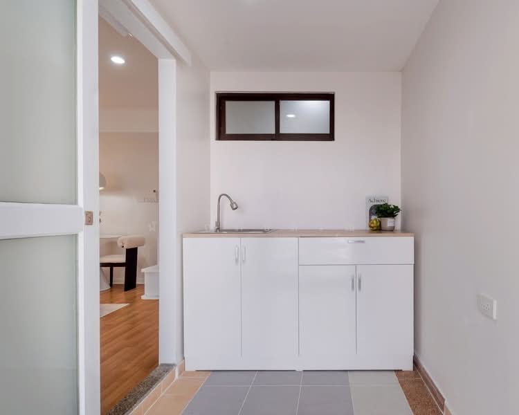 Lumpini Place Phahol-Saphankhwai, Bangkok, 171 Pradipat Road, Samsen Nai, Phaya Thai, Bangkok, 1 Bedroom, 35 sqm, Condo For Sale, by Nannapatsorn Limsiriwat, 500159658 - DDproperty.com