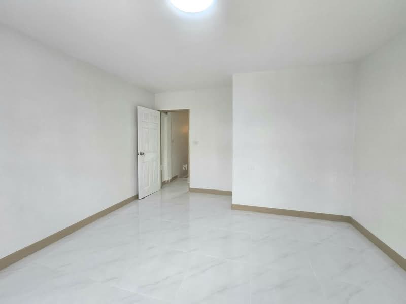 หมู่บ้านร่มทิพย์ หทัยราษฎร์33 คลองสามวา, Bangkok, หทัยราษฎร์33, Bang Chun, Khlong Sam Wa, Bangkok, 2 Bedrooms, 80 sqm, Townhouse For Sale, by นภัสศรณ์ วงศ์สินไทยกร (นันท์), 500159674 - DDproperty.com