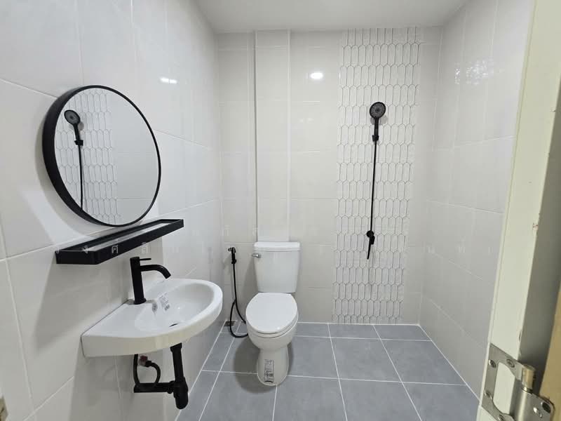 หมู่บ้านร่มทิพย์ หทัยราษฎร์33 คลองสามวา, Bangkok, หทัยราษฎร์33, Bang Chun, Khlong Sam Wa, Bangkok, 2 Bedrooms, 80 sqm, Townhouse For Sale, by นภัสศรณ์ วงศ์สินไทยกร (นันท์), 500159674 - DDproperty.com