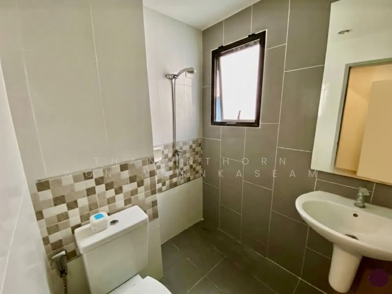 Sammakorn Avenue Ramintra-Wongwaen, Bangkok, Kanchanaphisek Road, Tha Rang, Bang Khen, Bangkok, 3 Bedrooms, 194 sqm, Townhouse For Rent, by Thananthorn Wongvarnkaseam, 500159675 - DDproperty.com