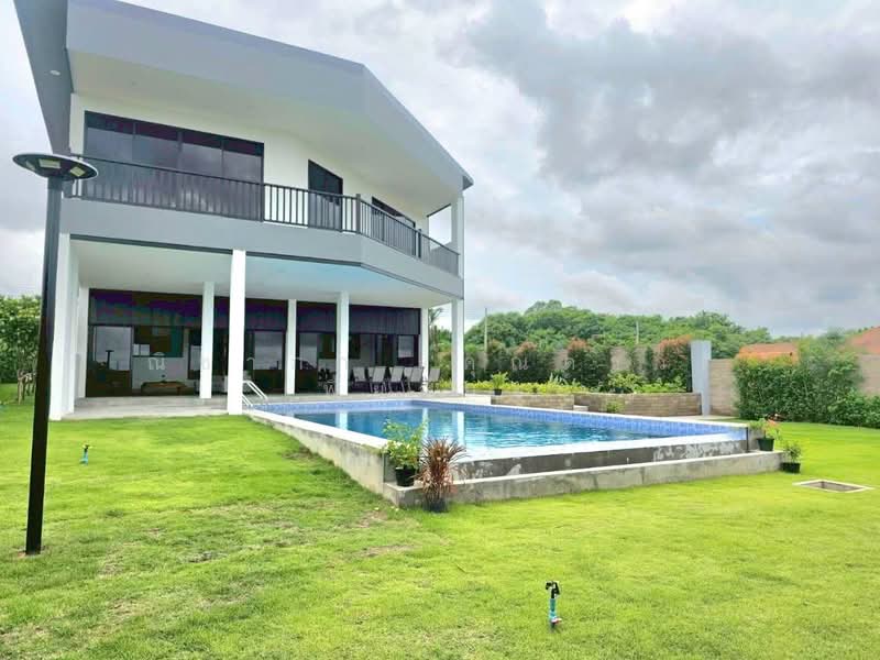 For Sale - Pool Villa for sale Bangsary, Chon Buri (Pattaya)