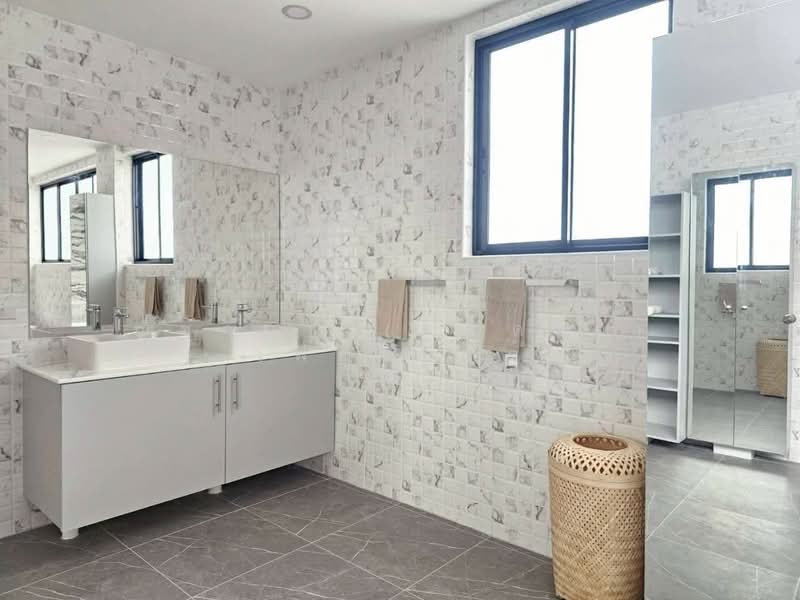 ขาย - บางเสร่วิวทะเล,วิวเขา ตำบลบางเสร่ อำเภอสัตหีบ จังหวัดชลบุรี, ชลบุรี