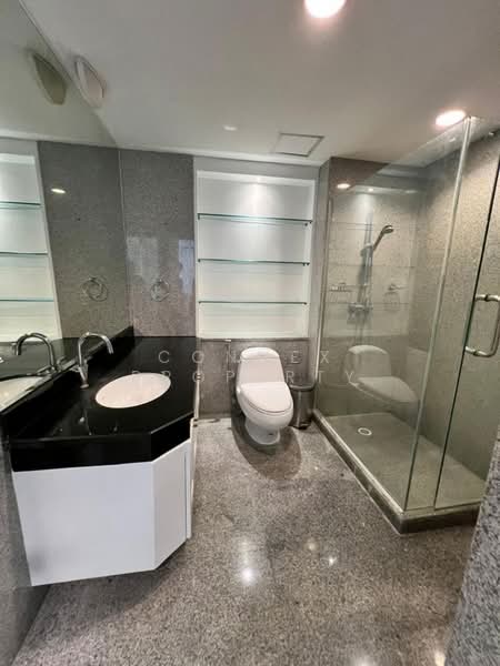 Asoke Place, Bangkok, Asok Montri Rd, Khlongtoei Nua, Watthana, Bangkok, 1 Bedroom, 62 sqm, Condo For Sale, by Connex Property, 500159689 - DDproperty.com