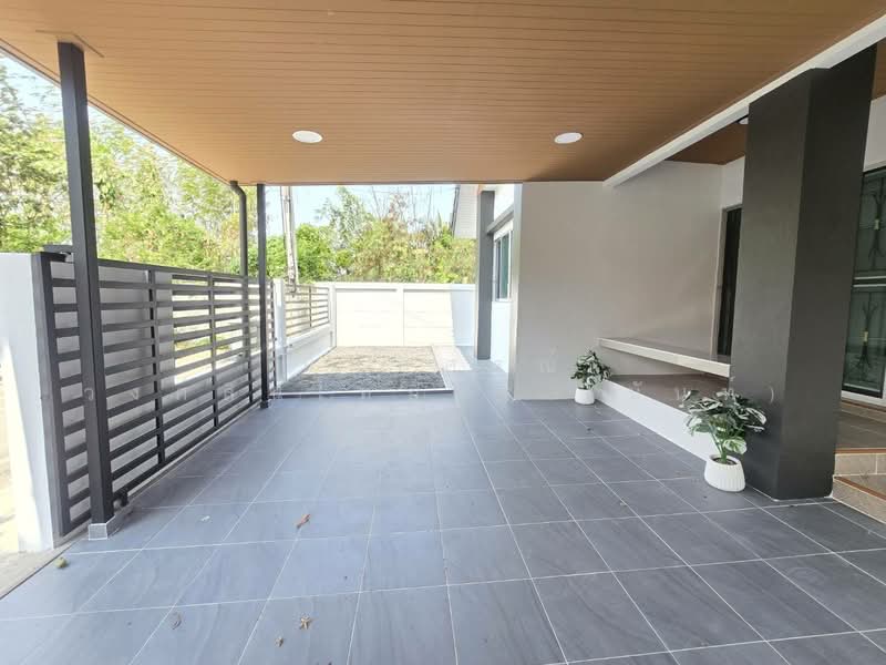 หมู่บ้าน เพ็ญสิริเพลส ถนนสุวินทวงศ์45 หนองจอก, กรุงเทพ, สุวินทวงศ์45, กระทุ่มราย, หนองจอก, กรุงเทพ, 150 ตร.ม., บ้านเดี่ยว ขาย, โดย นภัสศรณ์ วงศ์สินไทยกร (นันท์), 500159700 - DDproperty.com