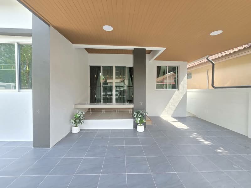 หมู่บ้าน เพ็ญสิริเพลส ถนนสุวินทวงศ์45 หนองจอก, กรุงเทพ, สุวินทวงศ์45, กระทุ่มราย, หนองจอก, กรุงเทพ, 150 ตร.ม., บ้านเดี่ยว ขาย, โดย นภัสศรณ์ วงศ์สินไทยกร (นันท์), 500159700 - DDproperty.com