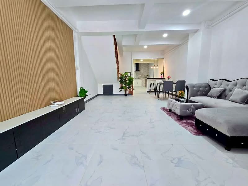 หมู่บ้าน ทหารกองหนุน พระยาสุเรนทร์28 คลองสามวา, กรุงเทพ, พระยาสุเรนทร์28, บางชัน, คลองสามวา, กรุงเทพ, 80 ตร.ม., ทาวน์เฮ้าส์ ขาย, โดย นภัสศรณ์ วงศ์สินไทยกร (นันท์), 500159708 - DDproperty.com