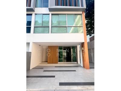 ขาย - Qualitia Sukhumvit 62 : ควอลิเทีย สุขุมวิท 62, กรุงเทพ