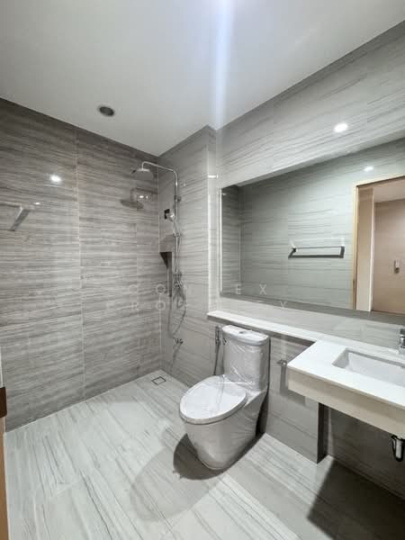 Qualitia Sukhumvit 62, Bangkok, Sukhumvit 62 Alley, Bang Chak, Phra Khanong, Bangkok, 4 Bedrooms, 330 sqm, Townhouse For Sale, by Connex Property, 500159713 - DDproperty.com