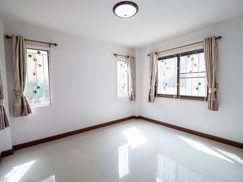 หมู่บ้านเฟื่องสุข 5, Nonthaburi, Lam Pho, Bang Bua Thong, Nonthaburi, 3 Bedrooms, 140 sqm, Single Detached House For Sale, by TITISAK Jane, 500159715 - DDproperty.com