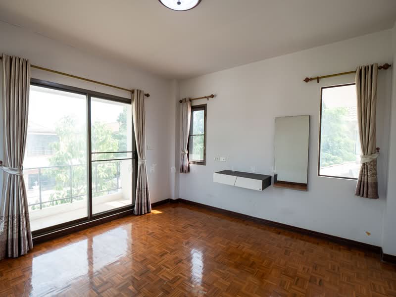 หมู่บ้านเฟื่องสุข 5, Nonthaburi, Lam Pho, Bang Bua Thong, Nonthaburi, 3 Bedrooms, 140 sqm, Single Detached House For Sale, by TITISAK Jane, 500159715 - DDproperty.com