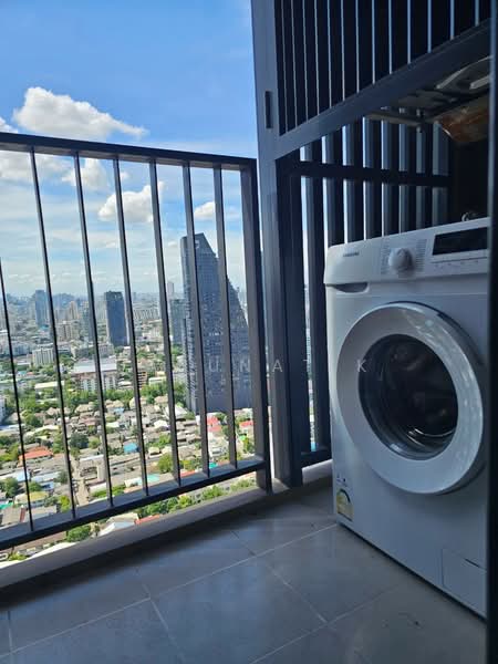 Oka Haus Sukhumvit 36 : โอกะ เฮ้าส์ สุขุมวิท 36, กรุงเทพ, 3399 ถนนพระรามที่ ๔, คลองตัน, คลองเตย, กรุงเทพ, 35 ตร.ม., คอนโด ให้เช่า, โดย Jarunat K, 500159726 - DDproperty.com