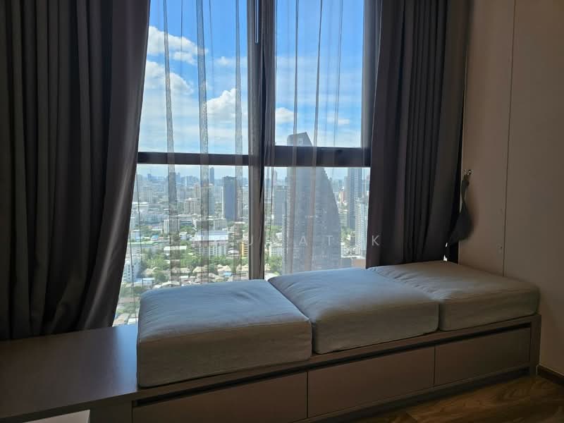 Oka Haus Sukhumvit 36, Bangkok, 3399 Rama 4 Road, Khong Tan, Khlong Toei, Bangkok, 1 Bedroom, 35 sqm, Condo For Rent, by Jarunat K, 500159726 - DDproperty.com