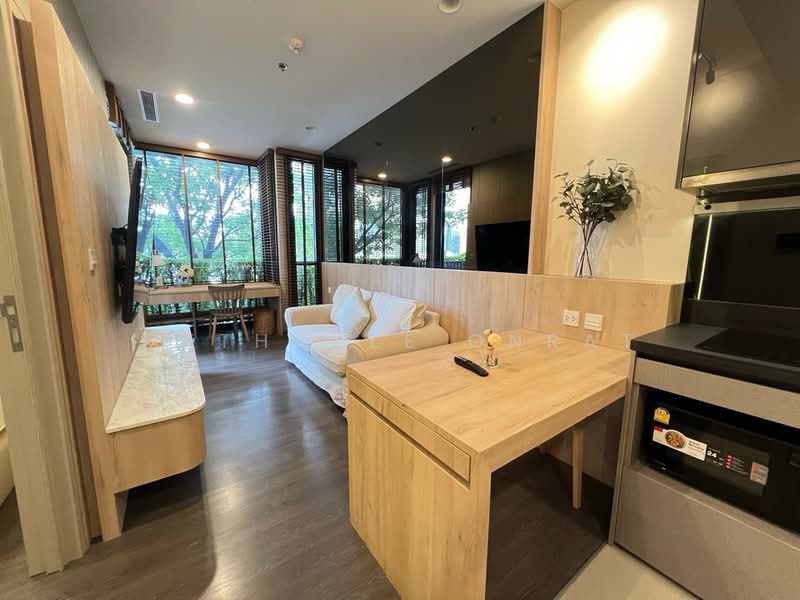 Oka Haus Sukhumvit 36, Bangkok, 3399 Rama 4 Road, Khong Tan, Khlong Toei, Bangkok, 1 Bedroom, 35 sqm, Condo For Rent, by Methanee Onrat, 500159740 - DDproperty.com