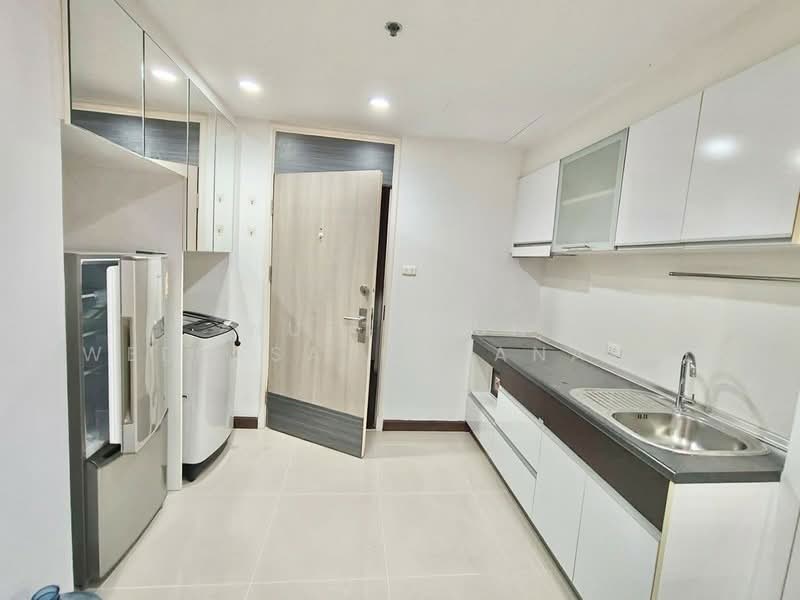 Supalai Premier Asoke, Bangkok, 1750 Petchaburi Road, Bang Kapi, Huai Khwang, Bangkok, 1 Bedroom, 50 sqm, Condo For Rent, by Nuttanun Weerasathapanakul, 500159746 - DDproperty.com