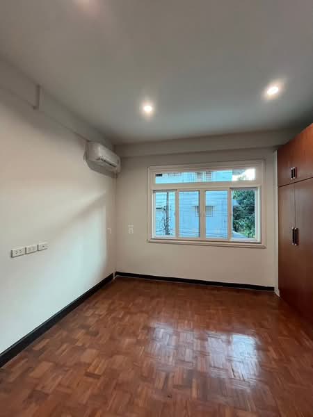 Detached House Phahonyothin 14, Bangkok, Samsen Nai, Phaya Thai, Bangkok, 3 Bedrooms, 200 sqm, Single Detached House For Sale, by มาลี สุธน, 500159772 - DDproperty.com