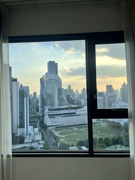 Life One Wireless, Bangkok, 1 Wireless Road, Lumphini, Pathum Wan, Bangkok, 1 Bedroom, 35 sqm, Condo For Rent, by Methanee Onrat, 500159778 - DDproperty.com
