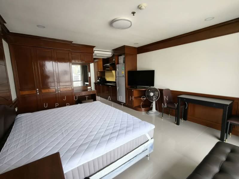 Sukhumvit Suite, Bangkok, 19 Soi Sukhumvit 13, Khlongtoei Nua, Watthana, Bangkok, 1 Bedroom, 28 sqm, Condo For Rent, by Juthabhorn Uppachit (Amy), 500159780 - DDproperty.com