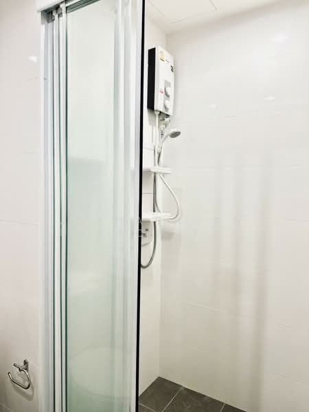 The Base Park West Sukhumvit 77, Bangkok, 11 Soi Sukhumvit 77 Sukhumvit Road, Phra Kanong Nua, Watthana, Bangkok, 1 Bedroom, 30 sqm, Condo For Rent, by Juthabhorn Uppachit (Amy), 500159781 - DDproperty.com