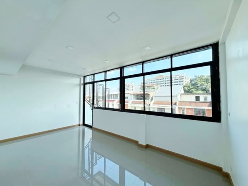 ไม่พบโครงการ, Bangkok, บางนาตราด 2-8, Bang Na, Bang Na, Bangkok, 7 Bedrooms, 270 sqm, Townhouse For Rent, by ณัฐพงศ์ สุนทรอรุณ, 500159807 - DDproperty.com