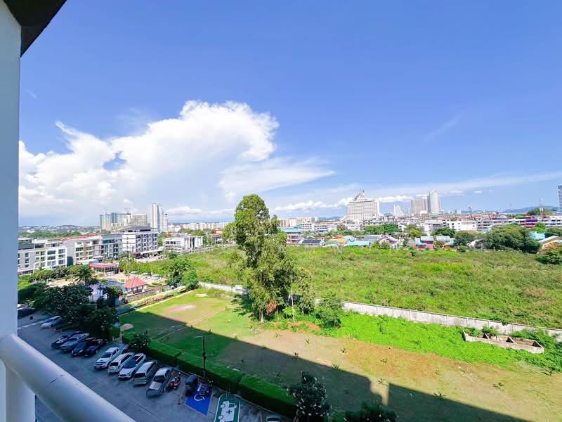 For Sale - Jomtien Beach Condo, Chon Buri (Pattaya)