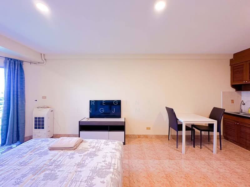 For Sale - Jomtien Beach Condo, Chon Buri (Pattaya)