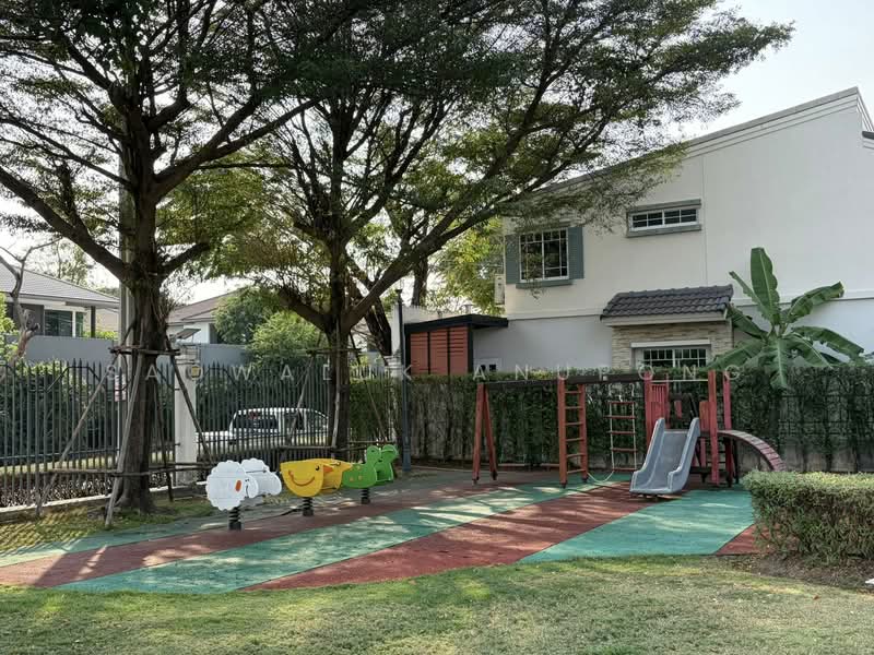 Indy Bangna km.7(1), Samut Prakan, Bangna-Trad Road, Bang Kaeo, Bang Plee, Samut Prakan, 2 Bedrooms, 120 sqm, Townhouse For Sale, by Saowaluk Anupong, 500159827 - DDproperty.com