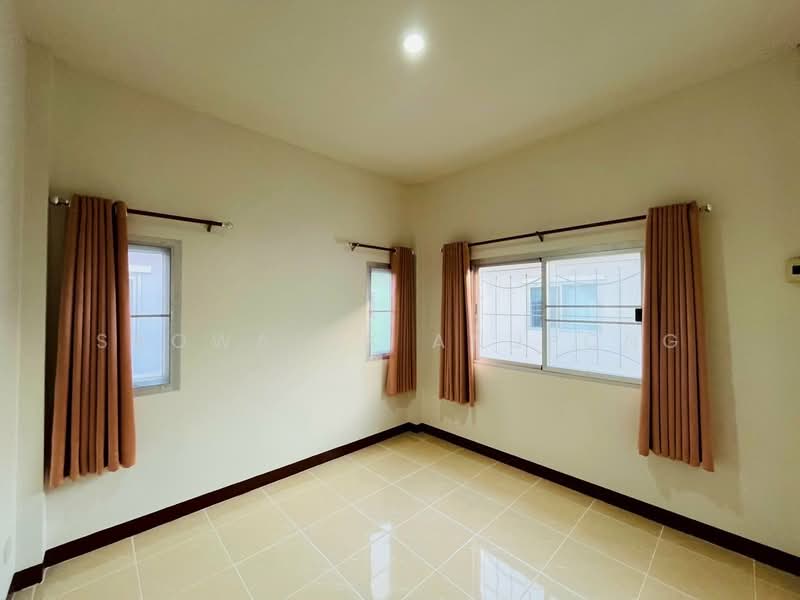 Panthiya Phraeksa, Samut Prakan, 999 Phraeksa Road, Phraeksa, Muang Samut Prakarn, Samut Prakan, 3 Bedrooms, 160 sqm, Single Detached House For Sale, by Saowaluk Anupong, 500159828 - DDproperty.com