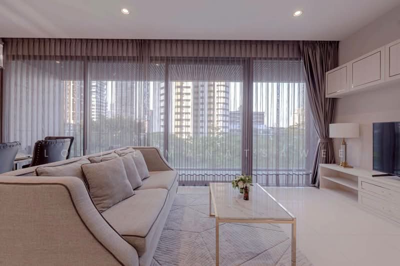 Vittorio 39, Bangkok, 8 Sukhumvit, Khlong Tan Nua, Watthana, Bangkok, 2 Bedrooms, 127 sqm, Condo For Sale, by Louise Manatsawee, 500159836 - DDproperty.com