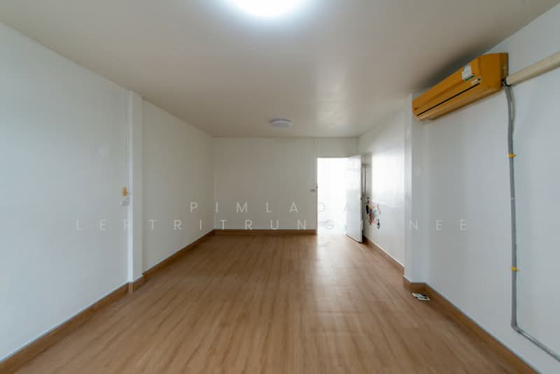 ตึกแถวสุขสวัสดิ์ 35, กรุงเทพ, ราษฎร์บูรณะ, ราษฎร์บูรณะ, กรุงเทพ, 168 ตร.ม., ตึกแถว-อาคารพาณิชย์ ขาย, โดย Pimlada Lertritrungmanee, 500159837 - DDproperty.com