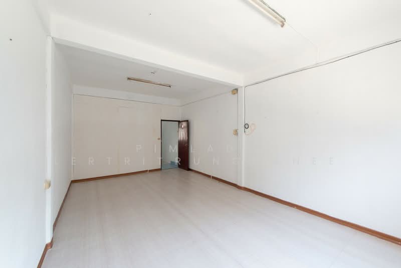 ตึกแถวสุขสวัสดิ์ 35, Bangkok, Rat Burana, Rat Burana, Bangkok, , 168 sqm, Shophouse For Sale, by Pimlada Lertritrungmanee, 500159837 - DDproperty.com