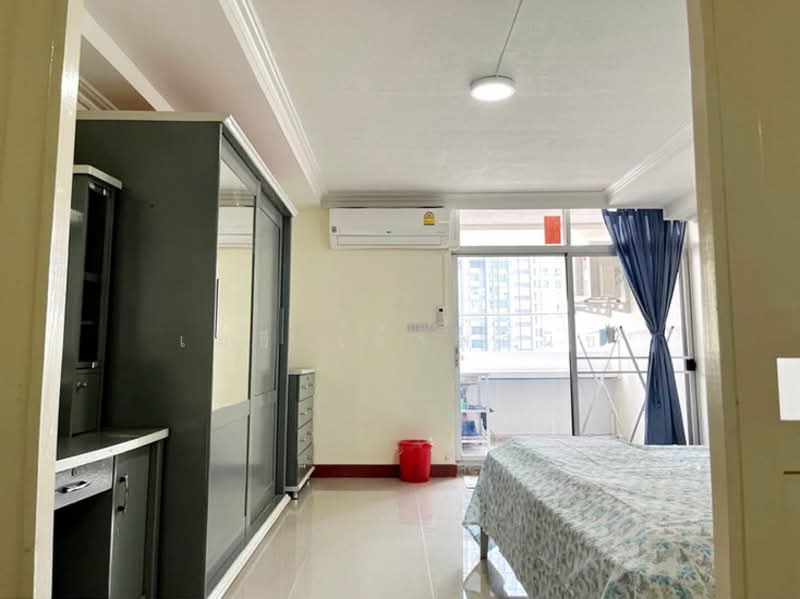 Ratchathewi Tower, Bangkok, 1 Petchburi, Thanon Phaya Thai, Ratchathewi, Bangkok, Studio, 41 sqm, Condo For Rent, by Methee Chaopanich, 500159838 - DDproperty.com