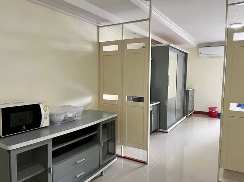 Ratchathewi Tower, Bangkok, 1 Petchburi, Thanon Phaya Thai, Ratchathewi, Bangkok, Studio, 41 sqm, Condo For Rent, by Methee Chaopanich, 500159838 - DDproperty.com