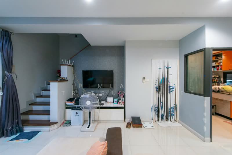 The Metro Pattanakarn-Srinakarin, Bangkok, Soi On Nut 80 Yak 5, Prawet, Prawet, Bangkok, 3 Bedrooms, 148 sqm, Townhouse For Sale, by Pimlada Lertritrungmanee, 500159847 - DDproperty.com