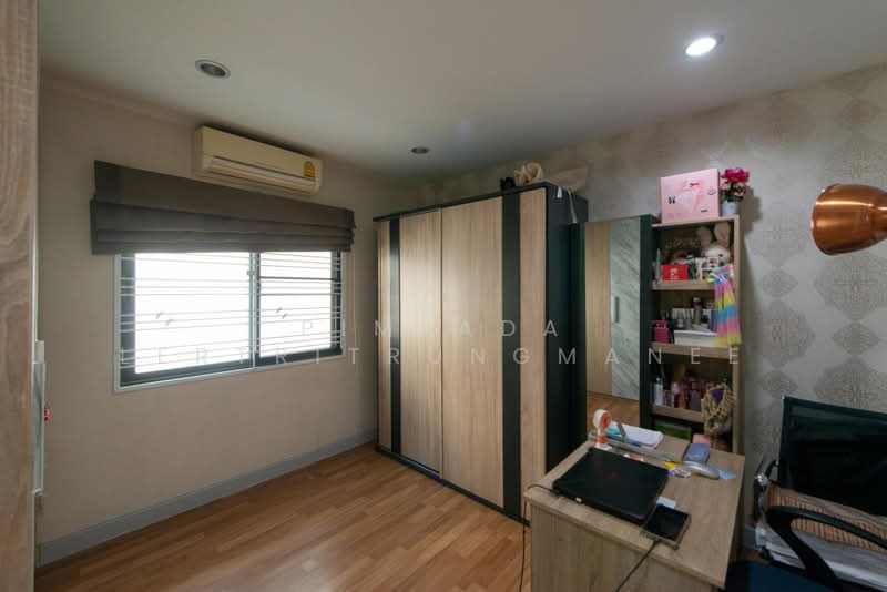 The Metro Pattanakarn-Srinakarin, Bangkok, Soi On Nut 80 Yak 5, Prawet, Prawet, Bangkok, 3 Bedrooms, 148 sqm, Townhouse For Sale, by Pimlada Lertritrungmanee, 500159847 - DDproperty.com