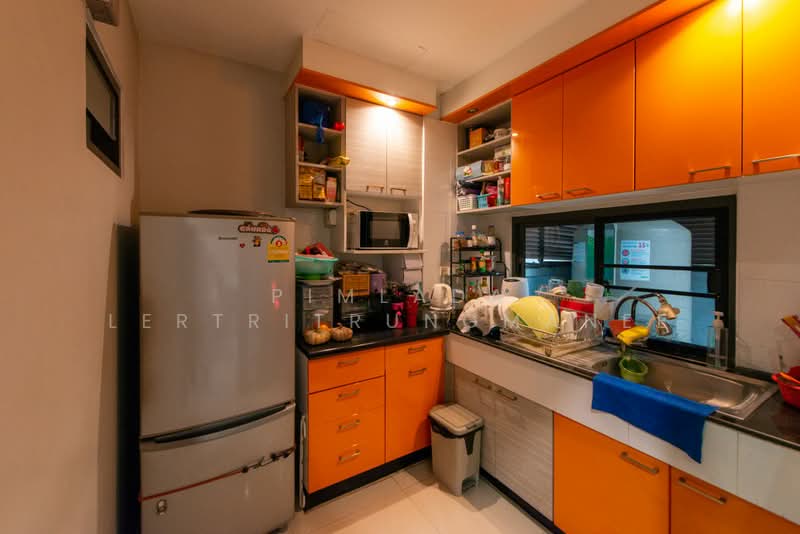 The Metro Pattanakarn-Srinakarin, Bangkok, Soi On Nut 80 Yak 5, Prawet, Prawet, Bangkok, 3 Bedrooms, 148 sqm, Townhouse For Sale, by Pimlada Lertritrungmanee, 500159847 - DDproperty.com